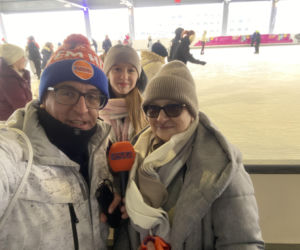 Kryte lodowisko przy Hali Urania