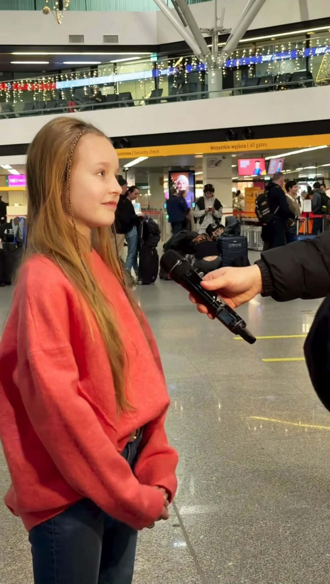 Marianna Kłos leci na Eurowizję Junior. Tak wyglądało pożegnanie na lotnisku!
