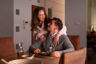 Barwy szczęścia, odcinek 3353: Oliwka zakazuje Tomkowi kontaktów z Grażyną. Kępski ukrywa prawdę przed partnerką