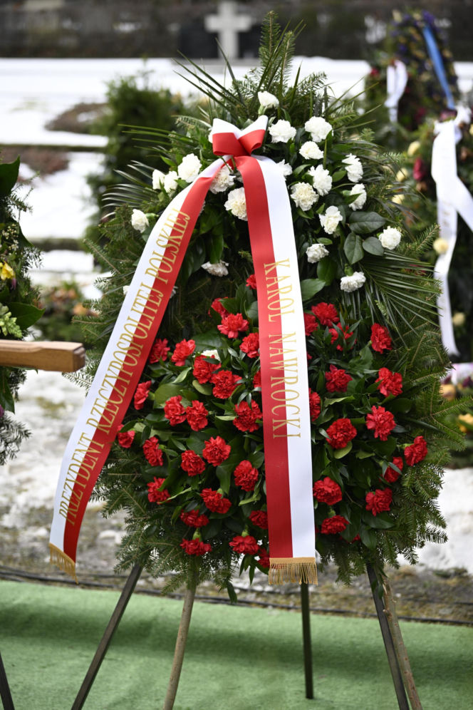 Bożena Dykiel spoczęła na Powązkach Wojskowych