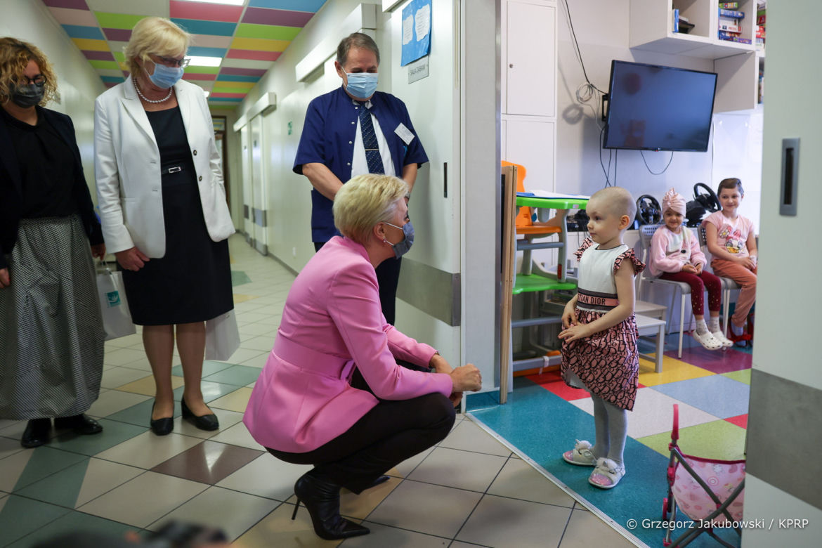 Agata Duda odwiedziła chore dzieci