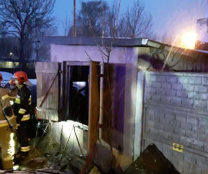 ŁÓDŹ: Tragiczny pożar na ul. Konstytucyjnej. Nie żyje 40-letni mężczyzna