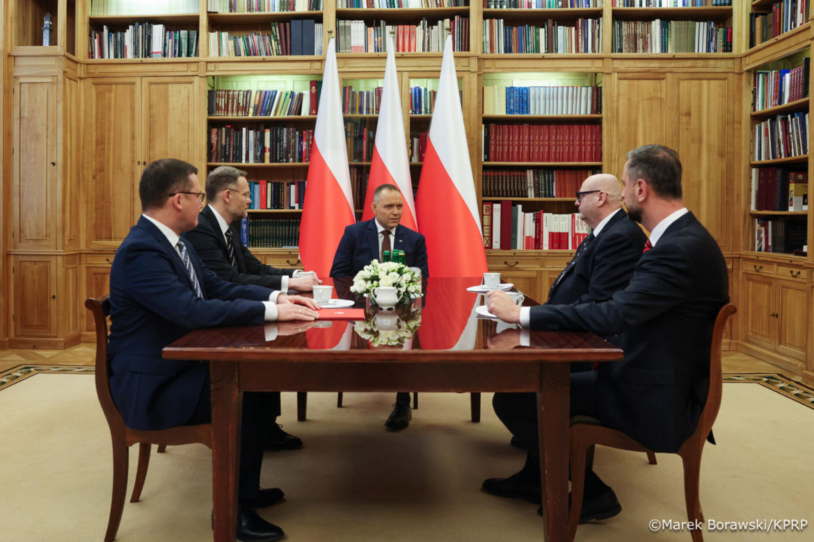Najważniejsi politycy zjechali do prezydenta na rozmowy o Trybunale Konstytucyjnym