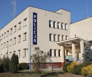 Ukradli w Legionowie 100 tys. zł i zgubili pościg. Policja pilnie poszukuje sprawców