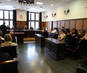 Skazał matkę na dożywocie cierpienia. Prokurator chce 25 lat więzienia dla Dawida M. Zabóstwo na Nowym Świecie
