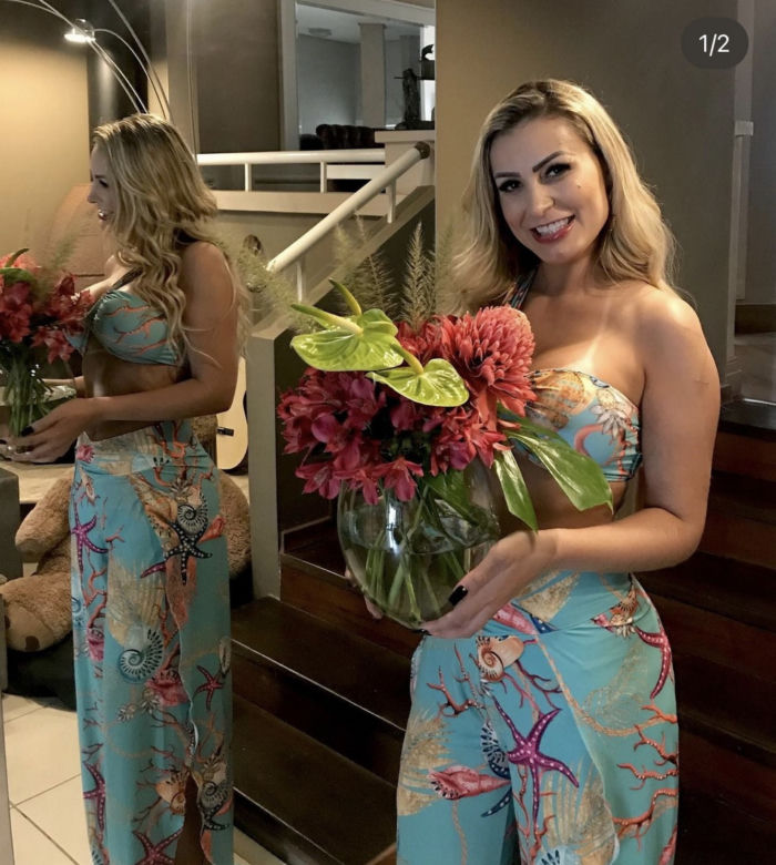 Przestała pokazywać pupę, bo Bóg jej tego zakazał. Teraz Miss BumBum wraca! 