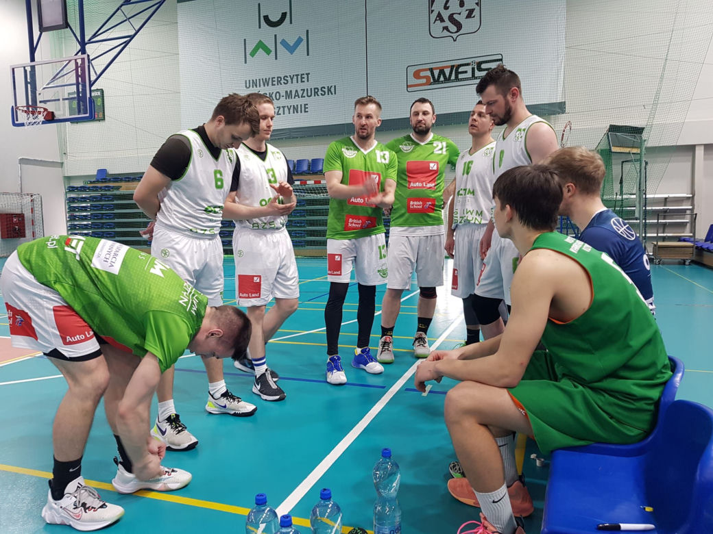 III liga koszykówki  AZS UWM Olsztyn - SKS Wilki Ełk