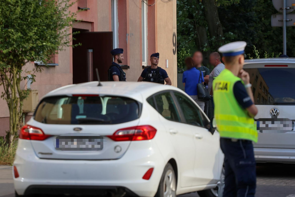 Cztery ciała w mieszkaniu! Wśród zmarłych zaledwie 8-dniowe dziecko