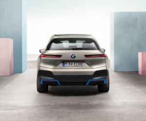 BMW iX