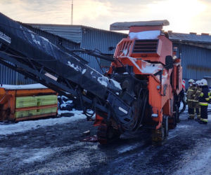 Maszyna drogowa wciągnęła 20-latka! Makabryczny wypadek w Grybowie