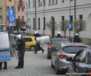 Protest przeciwko obostrzeniom w Głogowie