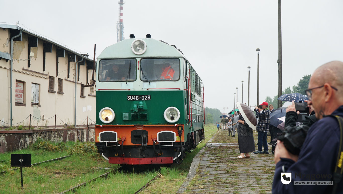 Piknik Country 2023. Do Mrągowa przyjechał historyczny pociąg „Country Ekspress”