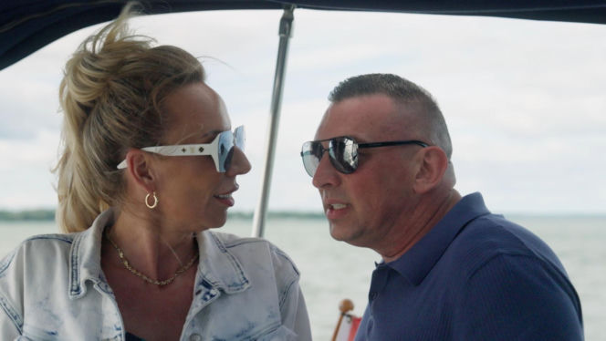 Żona dla Polaka. Toronto. Trzy kandydatki odesłane do domów. Mama od początku jej nie lubiła. Intymny masaż i wspólna noc w namiocie