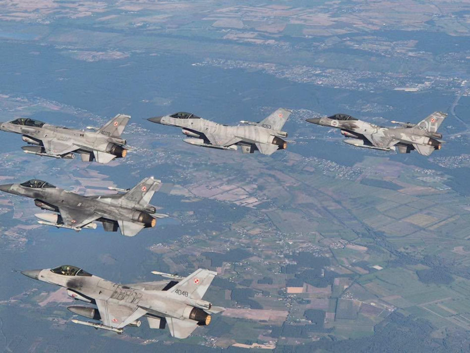 Polskie samoloty F-16