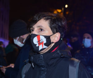 Protesty przed MEN. Strajk kobiet blokuje stolicę 