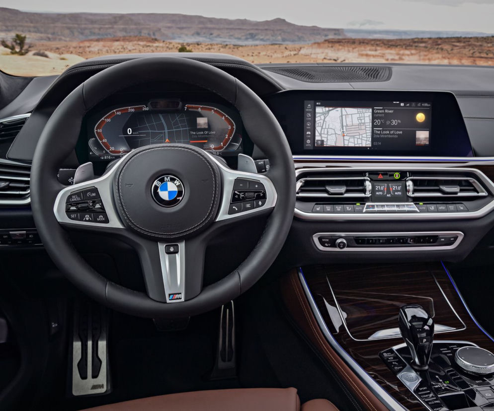 BMW Cockpit, cyfrowe zegary