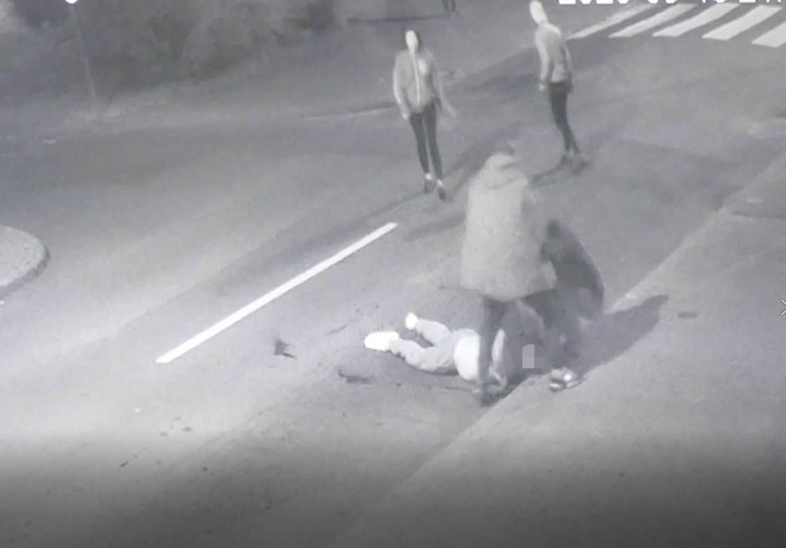 Skatowali Emila na śmierć. Osierocił dwoje dzieci