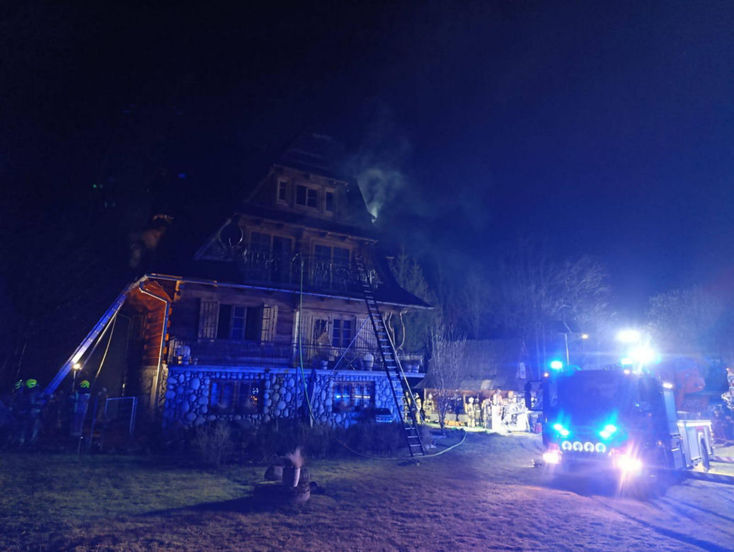 Podpaliła dom w ludźmi w środku. Było blisko tragedii 