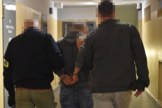 Horror w Katowicach. Syn bestialsko zamordował ojca młotkiem i nożem?