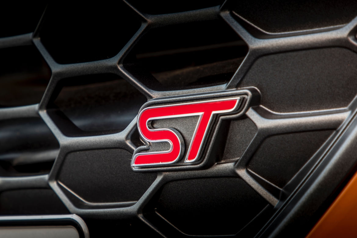 Ford Focus ST 2.3 EcoBoost 280 KM