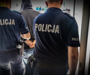 Białystok. Zboczeniec nagrywał kobiety w przymierzalni. Mógł to robić od dawna!