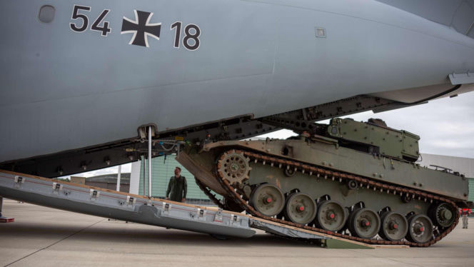 Mimo krytyki i opóźnień. Bundeswehra zamawia 200 nowych BWP Puma i modernizuje stare