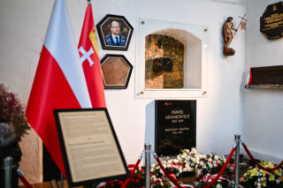 Tak wygląda grób Pawła Adamowicza w 7. rocznicę zamachu