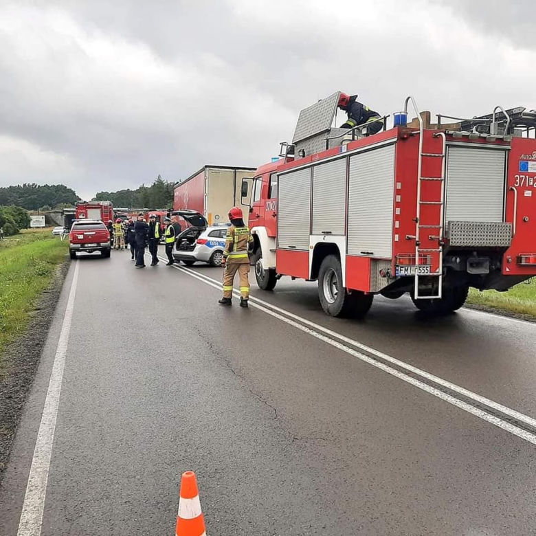 Skwierzyna. Makabryczny wypadek! Rowerzysta zginął pod kołami tira [ZDJĘCIA]