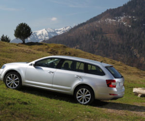 Nowa Skoda Octavia Combi 4x4 2013