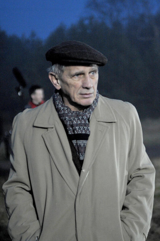 To Wojciech Młynarski mógł rozpętać II wojnę światową! O rolę Franka Dolasa starali się też Englert i Kamas