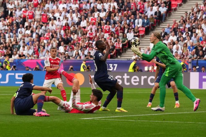 Liga mistrzów. Mecz PSG - Arsenal