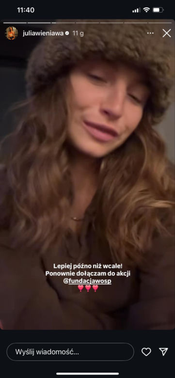Julia Wieniawa wystawiła sukienkę na WOŚP. Kreacja dotykała samej Evy Longorii