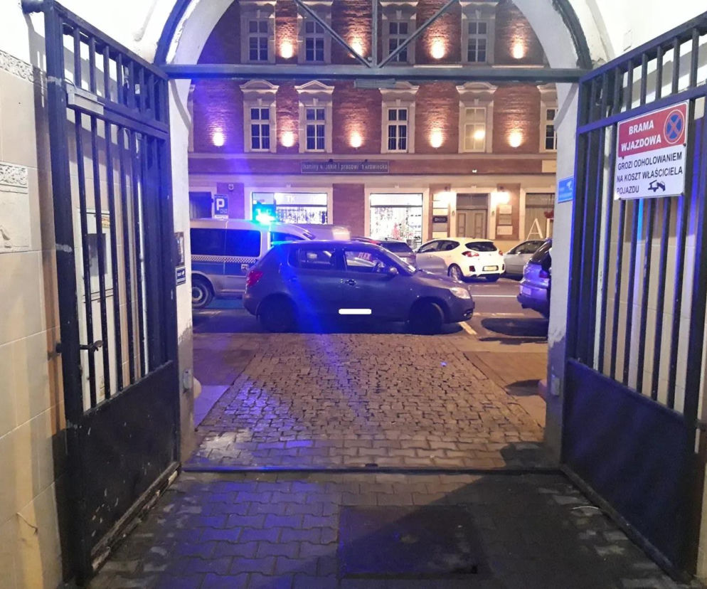 Miszczowie parkowania w Katowicach. Ich nikt tego nie nauczył