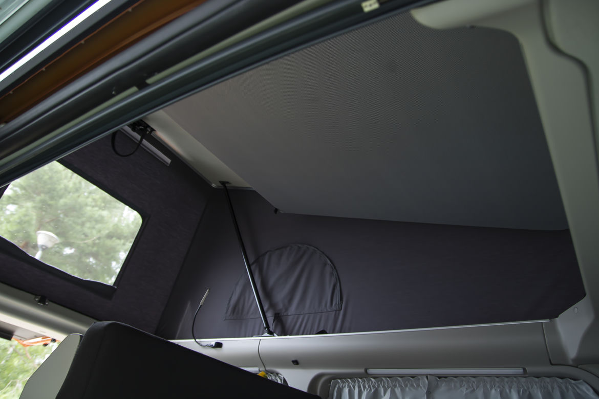 Ford Transit Custom Nugget EcoBlue 170 KM A6