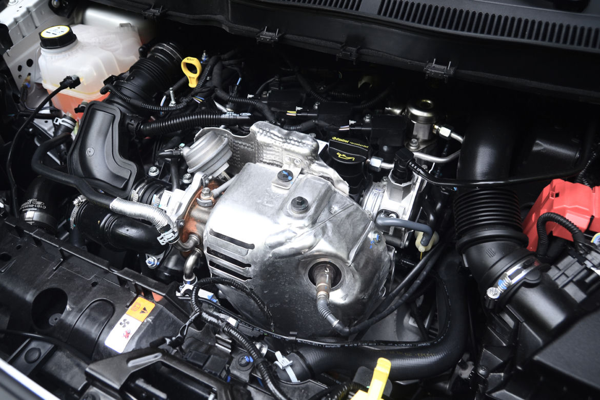 Ford Transit Courier 2014