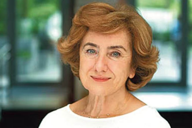 ELŻBIETA URBAŃCZYK