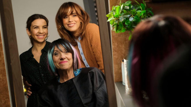 M jak miłość, odcinek 1900: Odważna metamorfoza Iwony przerazi wszystkich! Kama uratuje matkę Anety - ZDJĘCIA