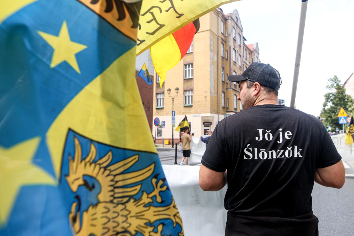 Marsz Autonomii przeszedł ulicami Katowic. Tłumy skandowały jedno hasło!
