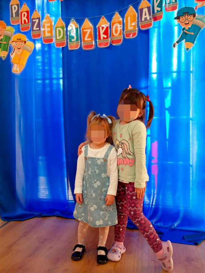 Rodzina z pięciorgiem dzieci zniknęła bez śladu. Widzieliście ich? Ważny apel policji