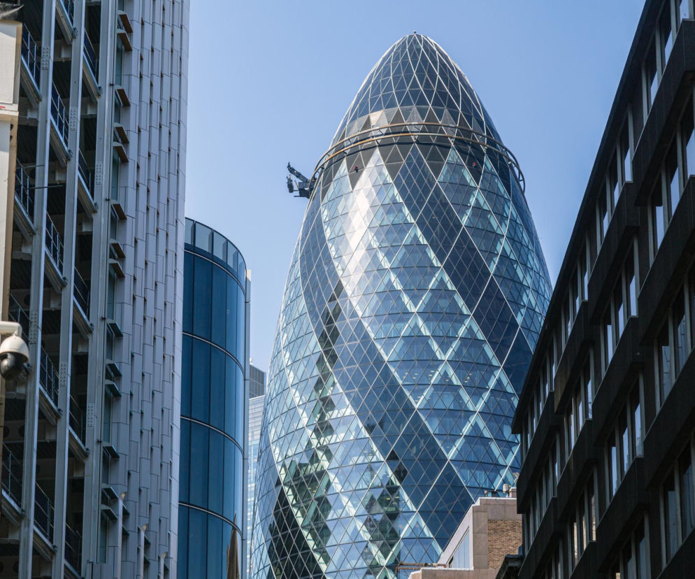 Podwójna fasada. Izolacja, wentylacja i ochrona przed słońcem