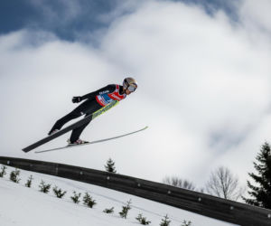 PŚ w skokach w Bad Mitterndorf. Domen Prevc zwycięża, jak poradzili sobie Polacy?