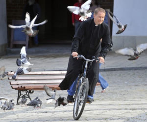 Artur Żmijewski na planie Ojca Mateusza