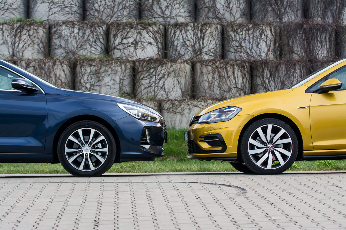 Hyundai i30 1.6 CRDi 136 KM 7DCT vs. Volkswagen Golf 2.0 TDI 150 KM DSG