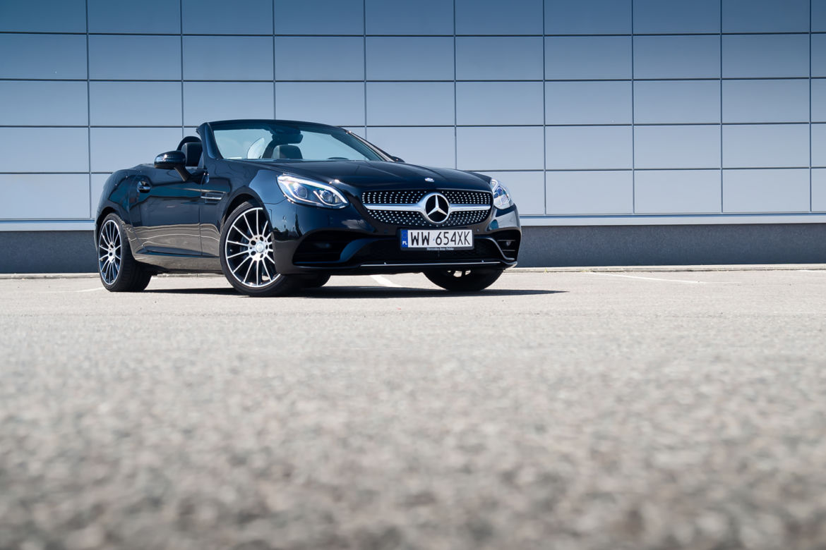 Mercedes-Benz SLC 300