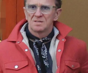 Paweł Wilczak szuka złota w w lombardzie