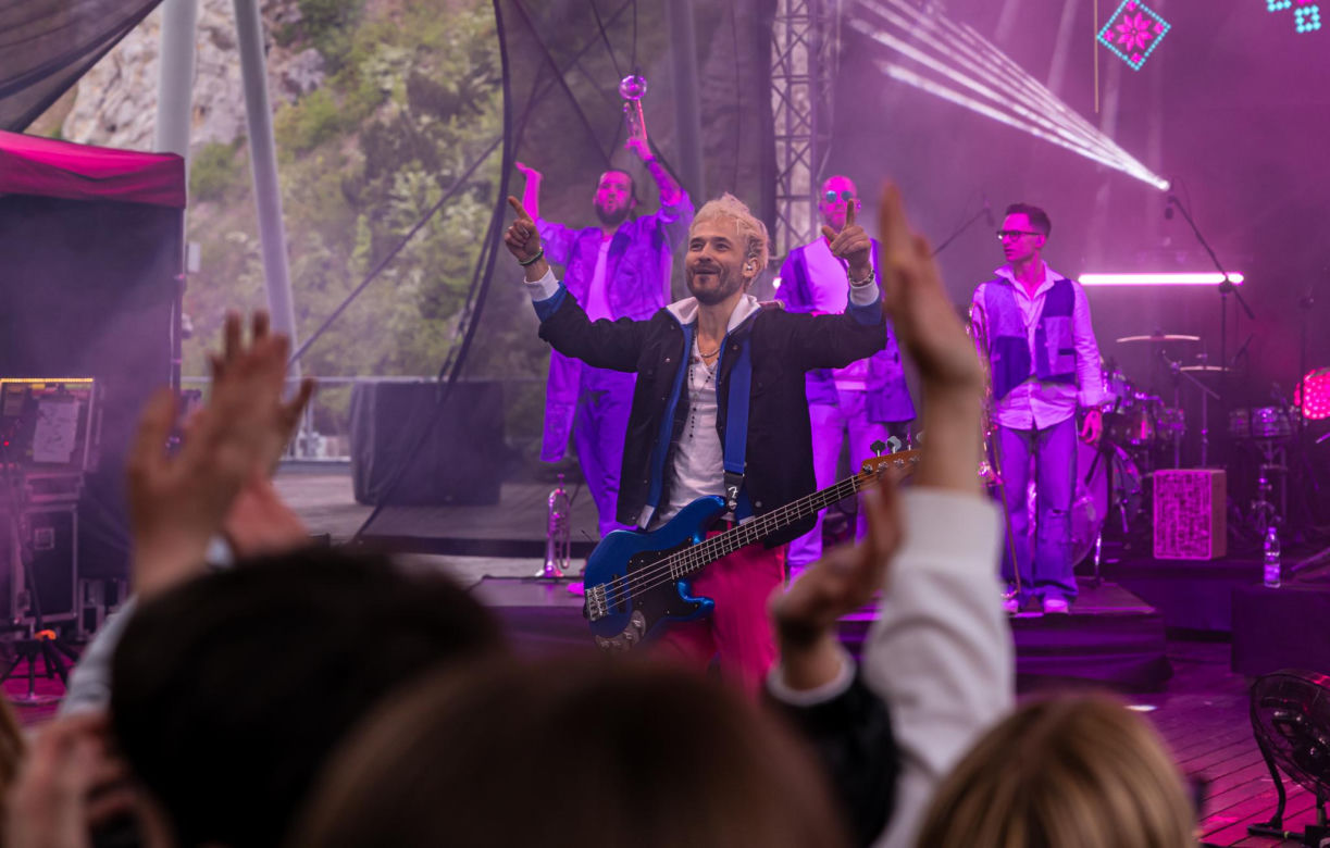Juwenalia Kieleckie 2026. Kadzielnia oszalała! Enej i Golec uOrkiestra porwali tłumy na wielkim finale UJK