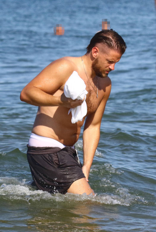 Sebastian Fabijanski, z czym do wody?