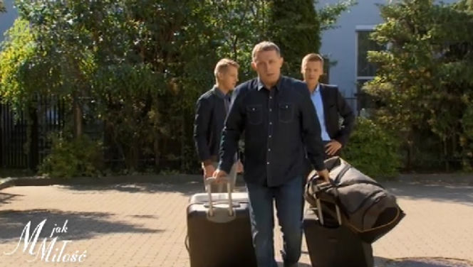 M jak miłość odc. 1089. Piotrek (Marcin Mroczek), Paweł (Rafał Mroczek), Artur (Robert Moskwa)