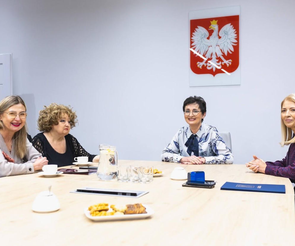 porozumienei