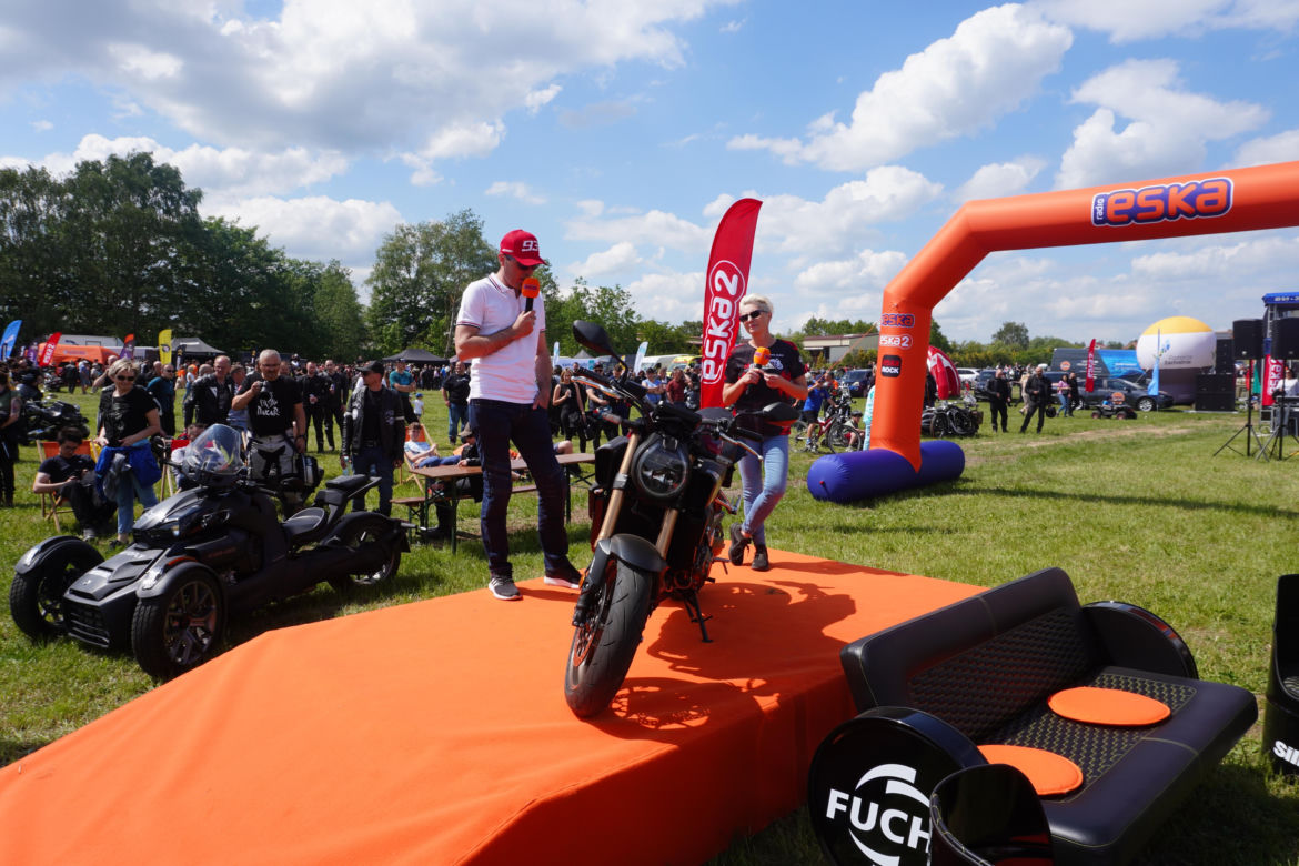 Eska Rider Show